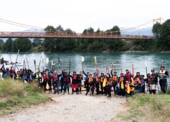 La historia y el deporte se unen en “Palena Río Abajo” una expedición de tres días sumergida en los bosques prístinos de la Región de Aysén.