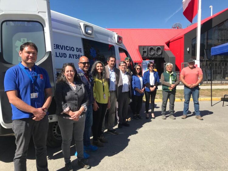Nueva ambulancia para Cochrane permitirá mejorar traslados en el sur de la región