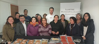 EMPRENDEDORAS DE GUAITECAS SACAN PROVECHO A LA SALA DE PROCESOS QUE EN DICIEMBRE INAUGURÓ EL MUNICIPIO