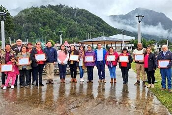 20 emprendedores/as de la comuna Lago Verde fortalecieron sus negocios con apoyo del FOSIS