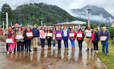 20 emprendedores/as de la comuna Lago Verde fortalecieron sus negocios con apoyo del FOSIS