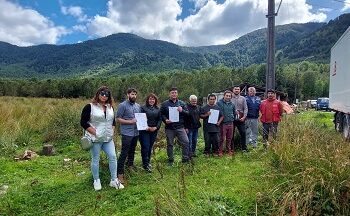 En Puyuhuapi Municipalidad entregó terreno para construcción de nueva multicancha techada en la comuna