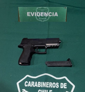 Carabineros de Coyhaique con apoyo del GOPE y COP detuvo a imputado por amenazas