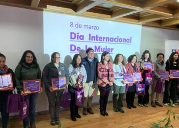 CON RECONOCIMIENTO A MUJERES DESTACADAS EL GOBIERNO CONMEMORÓ EL DÍA INTERNACIONAL DE LA MUJER