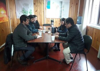 GRACIAS A RECURSOS GESTIONADOS EN LA SUBDERE, UN EQUIPO DE TRES PROFESIONALES LEVANTA EN GUAITECAS PROYECTOS DE INVERSIÓN