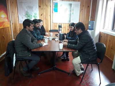 GRACIAS A RECURSOS GESTIONADOS EN LA SUBDERE, UN EQUIPO DE TRES PROFESIONALES LEVANTA EN GUAITECAS PROYECTOS DE INVERSIÓN