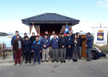 MELINKA CUENTA CON CUATRO NUEVOS PARADEROS PENSADOS PRINCIPALMENTE PARA LOS ESTUDIANTES DE LA COMUNA