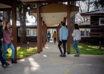 UAysén comienza ejecución de fondos para desarrollar iniciativas de investigación interdisciplinaria en Aysén