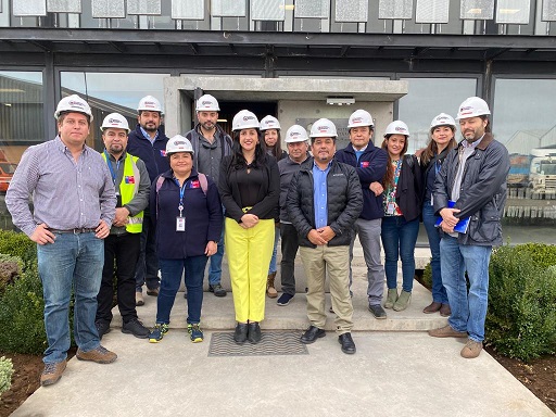 Autoridades regionales, empresarios y Trabajadores visitaron Plantas de producción de Vivienda Industrializada en Temuco y Concepción