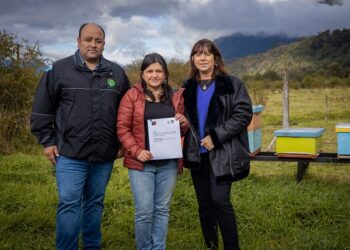 Fundadora de Suryuis recibe premio regional a la Mujer Innovadora en Agricultura de Aysén