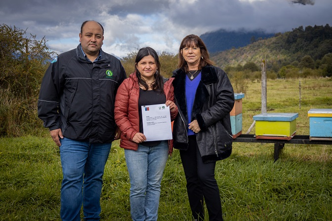Fundadora de Suryuis recibe premio regional a la Mujer Innovadora en Agricultura de Aysén