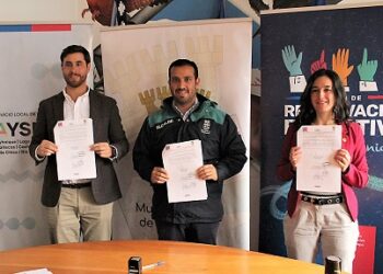 Firman convenio de colaboración para la mejora de la educación pública en la comuna