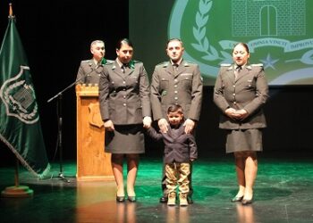 CCP DE COYHAIQUE REALIZÓ CEREMONIA DE ASCENSOS Y CONDECORACIONES