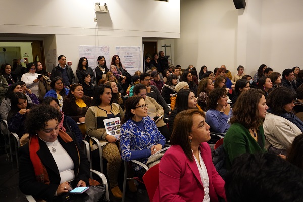 UAysén presentó manual orientado a fortalecer el clima y la convivencia escolar