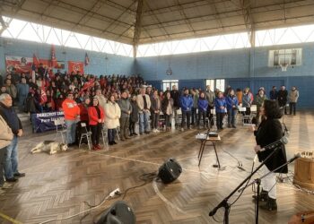 GOBIERNO y CUT DESTACAN AVANCES LABORALES EN EL DÍA DEL TRABAJADOR Y TRABAJADORA