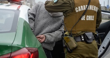 Tras rápido actuar Carabineros de Coyhaique detuvo a sujeto por violencia intrafamiliar y evitó femicidio