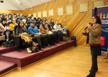 Ministerio de Educación entrega orientaciones para abordar situaciones de desregulación emocional y conductual de estudiantes