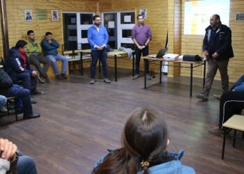 MOP EXPONE A COMUNIDAD RESULTADO DE ESTUDIO DE INGENIERIA PARA MEJORAR CAMINO PUERTO RÍO TRANQUILO–BAHÍA EXPLORADORES