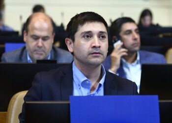 Diputado Calisto pide clarificar vínculo de la Universidad de Aysén con Fundación Democracia Viva