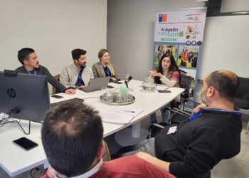 Salud promueve implementación de Almacenes Farmaceúticos Municipales en Aysén