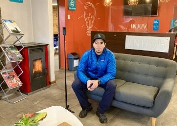 El joven que da a conocer a la Patagonia con Google Maps, Claudio Garrido Mansilla