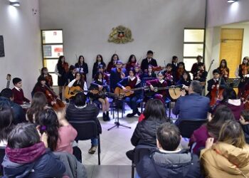 ORQUESTA DEL COLEGIO MATER DEI REALIZÓ PRESENTACIÓN EN LA CORTE DE APELACIONES DE COYHAIQUE