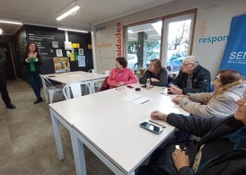 PERSONAS MAYORES PIERDEN EL MIEDO A LAS NUEVAS TECNOLOGÍAS A TRAVÉS DE TALLERES SENAMA