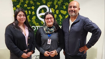 Ecoterráneo y FOSIS firman convenio para trabajar por desarrollo de emprendedores/as locales.