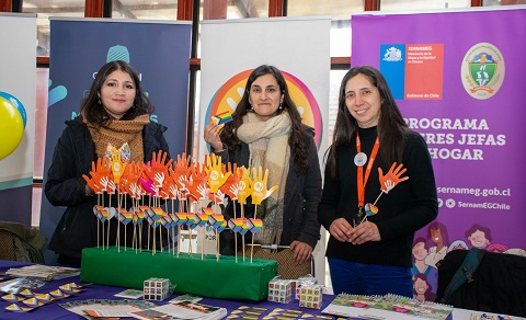 Para sensibilizar a la comunidad sobre las diversidades sexo genéricas se realiza la Expo Colores en Puerto Aysén