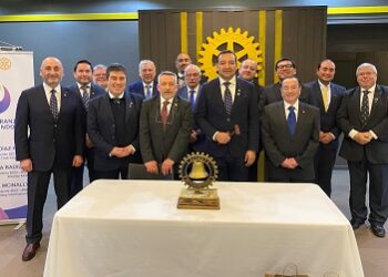 ROTARY CLUB COYHAIQUE REALIZÓ TRANSMISIÓN DE MANDO CON LEMA “CREAR ESPERANZA EN EL MUNDO”