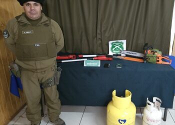 Carabineros de Chile Chico (F) detuvo a cinco personas por receptación y un prófugo de la justicia recuperando especies producto de delito