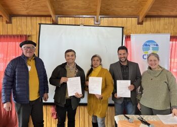 Se firma importante convenio entre la Municipalidad de Río Ibáñez y CIEP
