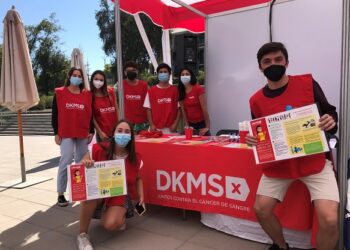 ¿Cuán solidarios son los chilenos? Los datos de potenciales donantes de pacientes con cáncer de sangre