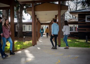 Uaysén y UChile se adjudican proyecto ANID Conocimientos 2030 para fortalecer las ciencias sociales, artes y humanidades