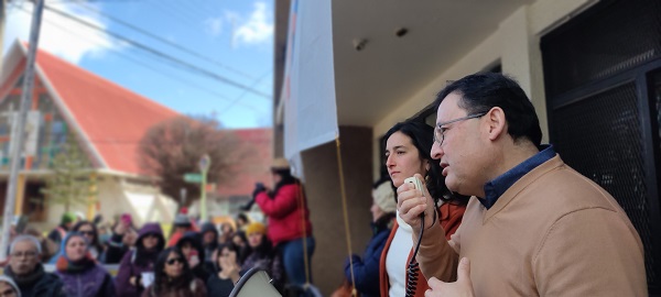 Delegado Rodrigo Araya y seremi de Educación reafirman Importancia del diálogo con asistentes de la educación