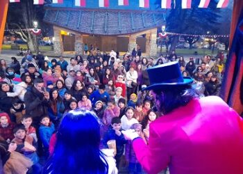 Cerrando el mes de la Infancia “Caravana Mágica” recorrió toda la comuna de Aysén