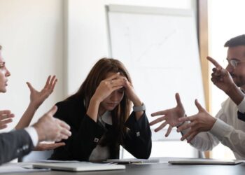 Columna: Colegas de Trabajo. La Gente Toxica: Salud Mental Post Pandemia