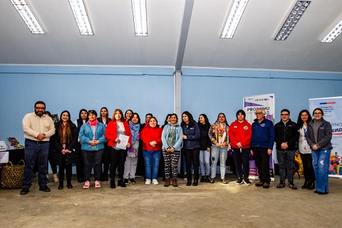 GOBIERNO EN TERRENO TRASLADÓ SERVICIOS PÚBLICOS HASTA PUERTO CISNES