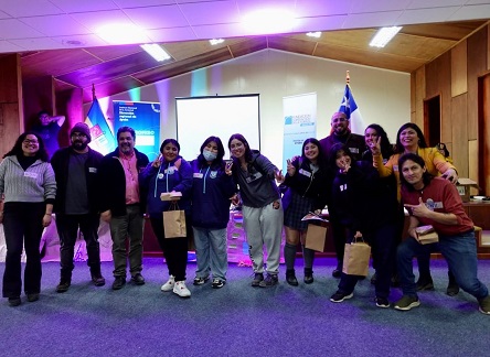 INJUV lidera importante trabajo con juventudes de Guaitecas
