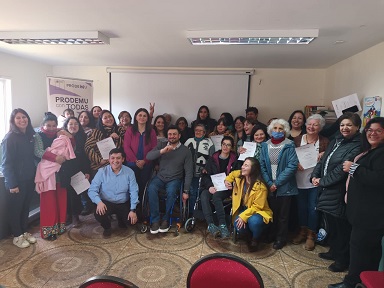 Certifican a 30 mujeres de Coyhaique tras participar de Programa Juntas Crecemos y Empoderadas