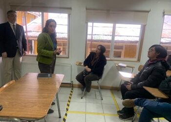 Superintendente de Educación Superior Salazar visita a estudiantes de IP y CFT Los Lagos en Coyhaique