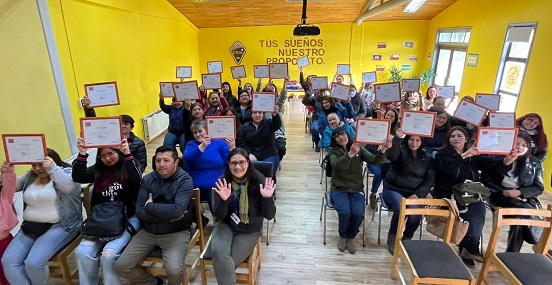 Emprendedores/as locales concretan sus ideas de negocio con apoyo del FOSIS