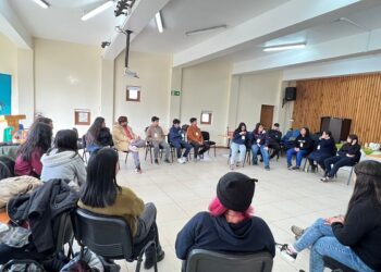 PACE UACh realiza jornadas de trabajo con estudiantes y orientadores de la Región de Aysén