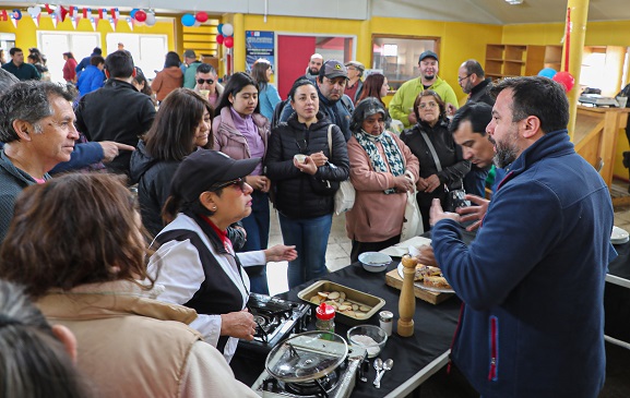 Autoridades y Comité Hortícola de Coyhaique hacen un llamado a evitar el desperdicio de frutas y verduras