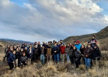 Estudiantes y docentes de la UAysén realizaron trabajo interdisciplinario en Chile Chico