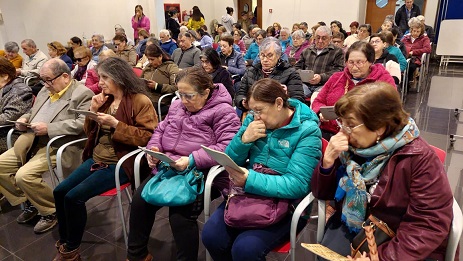Bingo Persona Mayor: Cien personas participaron de una jornada entretenida y saludable