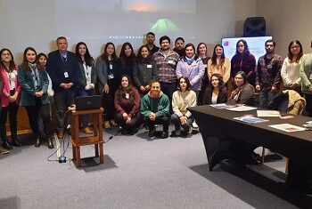Cambio de mirada en Salud Mental: Con entrenamientos buscan aumentar la capacidad de respuesta en equipos de atención primaria