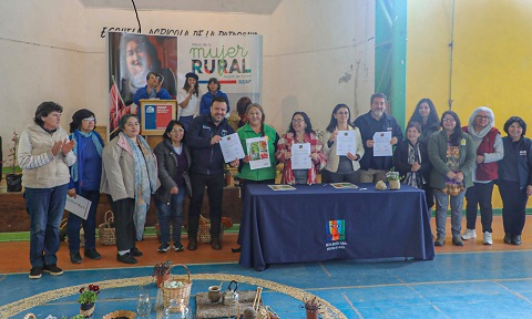 Realizan encuentro para resaltar el Día de la Mujer Rural y el Día de la Soberanía Alimentaria