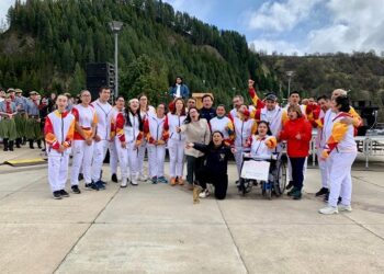 Exitoso paso de la Antorcha Panamericana por Coyhaique