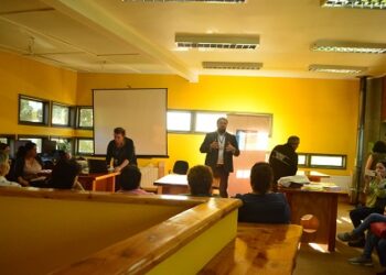 En jornada de participación, indagan necesidades de transporte de Villa Mañihuales